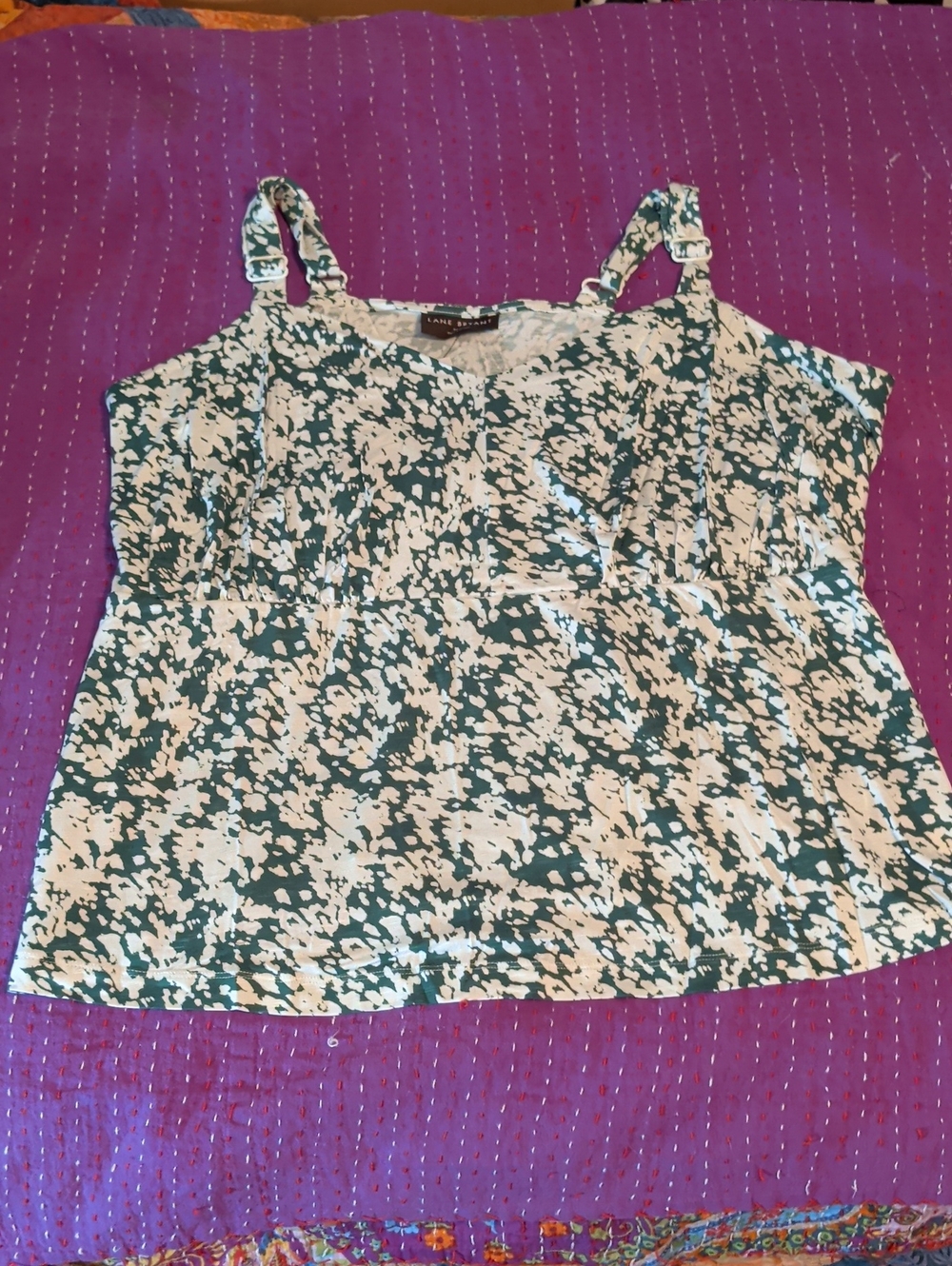 Lane Bryant Green and White Floral-Print Cami Sz 26/28 NWT